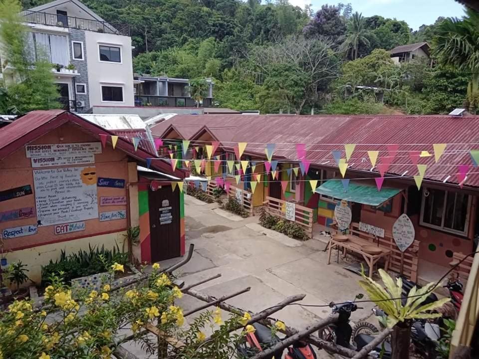 Sun Valley Hostel El Nido Exteriér fotografie