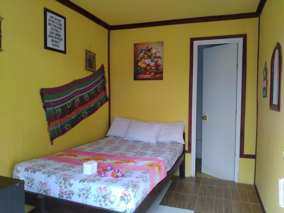 Sun Valley Hostel El Nido Exteriér fotografie